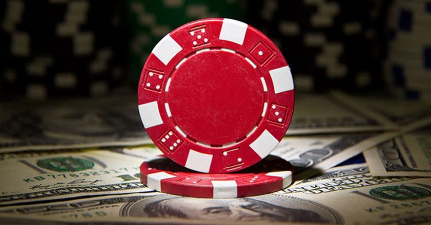 How to Make Money at Online Poker